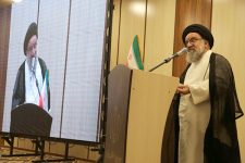 تربیت و رشد عالمان بزرگ از خصوصیات حوزه علمیه یزد است