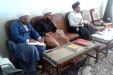 تصاوير / جلسات معاون تبليغ و امور فرهنگي حوزه علميه استان يزد در شهرستانهاي بافق و بهاباد با محوريت مدارس امين