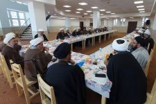 تربیت نیرو و پرورش طلاب عالم و آگاه از مهمترین وظایف مسئولین حوزوی است