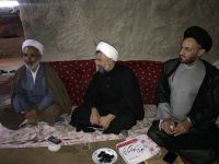 مدیر حوزه علمیه استان یزد در نشستی با امام جمعه، مدیر و اساتید مدرسه علمیه حضرت مهدی(عج) شهرستان بهاباد از اساتید این مدرسه قدردانی کرد.
