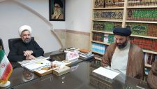 حجت الاسلام سید حسین حسینی مدیر سابق مدرسه علمیه خان، فعالیت های انجام شده این مدرسه را در زمان مدیریت خود تشریح کرد.