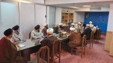 در جلسه ای با حضور مدیر و معاونان حوزه علمیه یزد و مسئولان و اساتید مدرسه علمیه مصلی، مشکلات این مدرسه بررسی شد.
