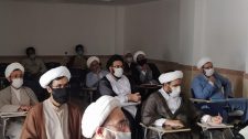 دومین دوره دانشافزایی «مهارت های پژوهشی» ویژه اساتید مدارس علمیه شهر یزد، در مدیریت استان برگزار شد.