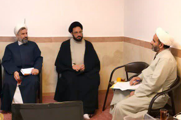 بررسی مسائل مربوط به اساتید حوزه علمیه استان یزد